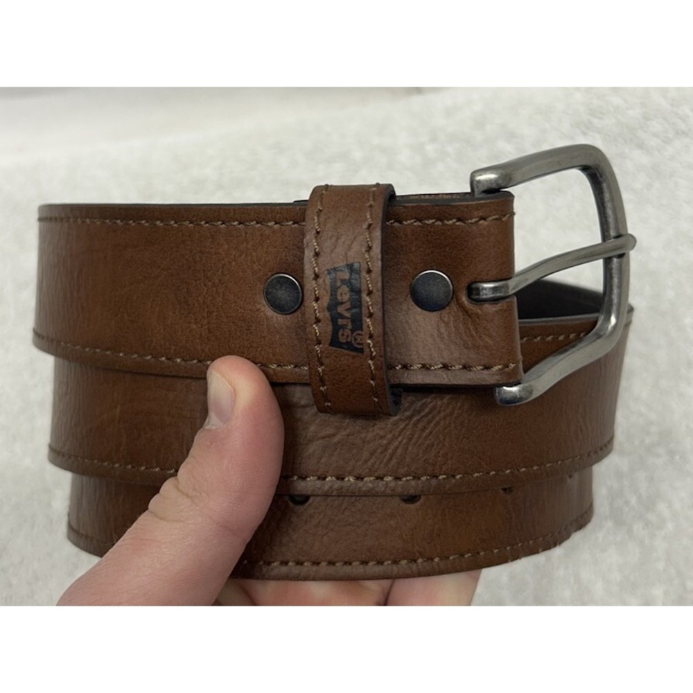 Levis Mens Size L Brown Leather Adjustable Belt